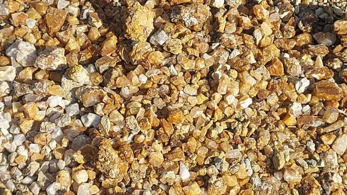 نمونه های سنگ باریت معدن آرشا مهر